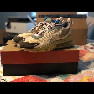 Nike Air Max 270 React Travis Scott Cactus Trails